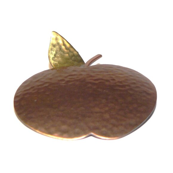 Vintage Hammered Brass and Copper Apple Pin - Picture 3 of 5